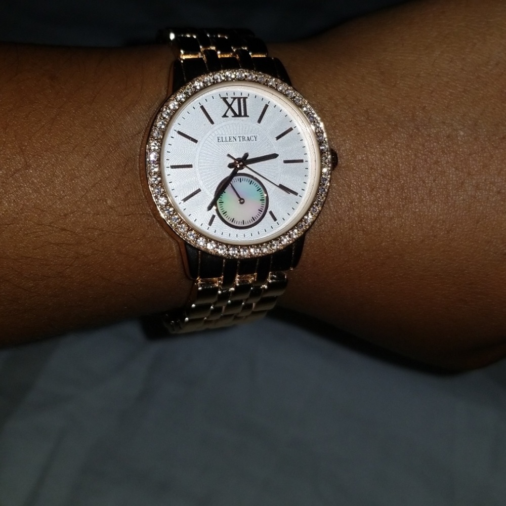 Watch - Picture 3 of 3